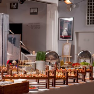 фуршет на страстном