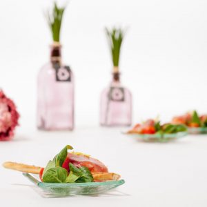 Хамон с базиликом и гриссини